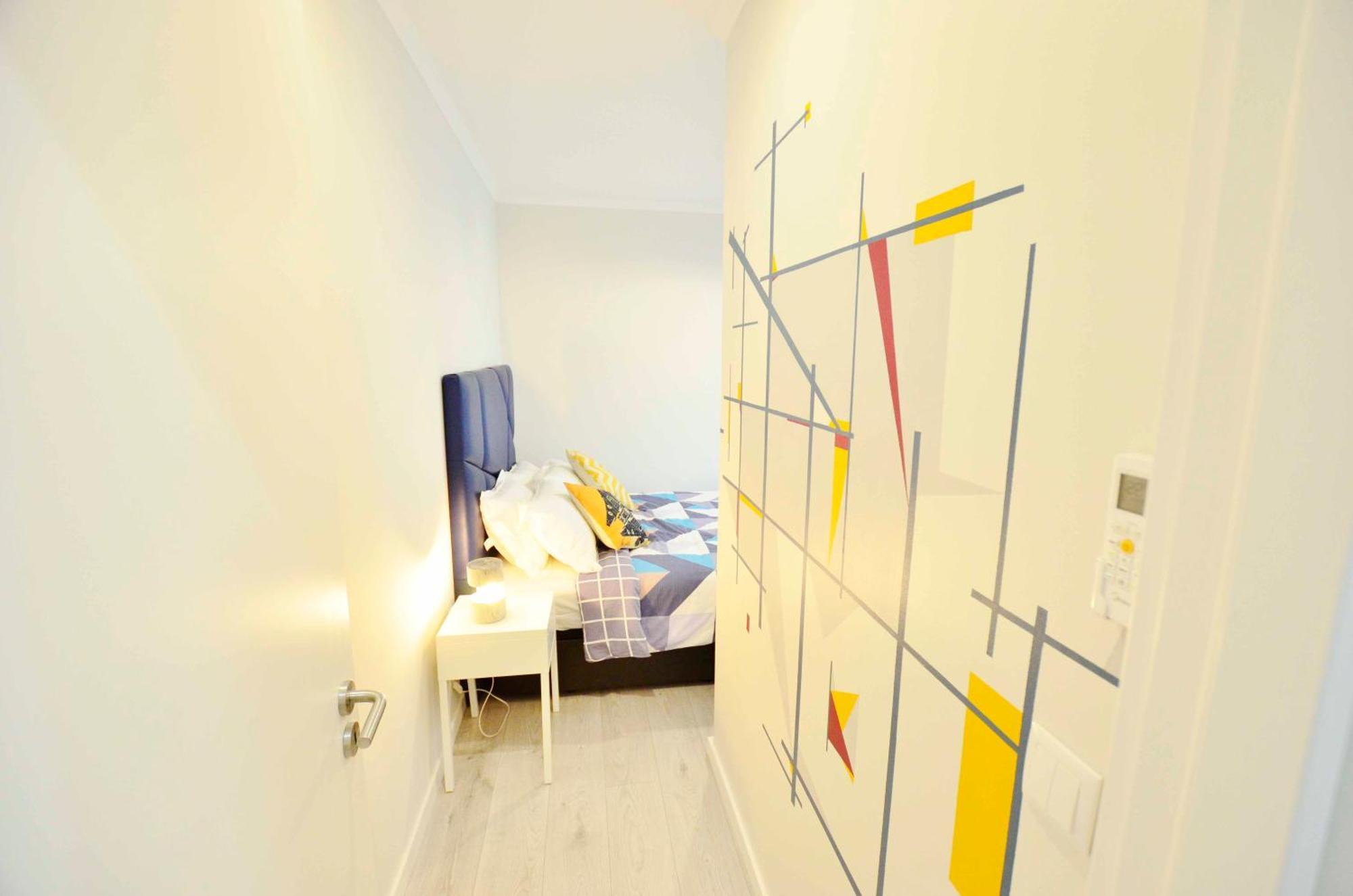 The Red Jedi Apartment Lisbon Room photo