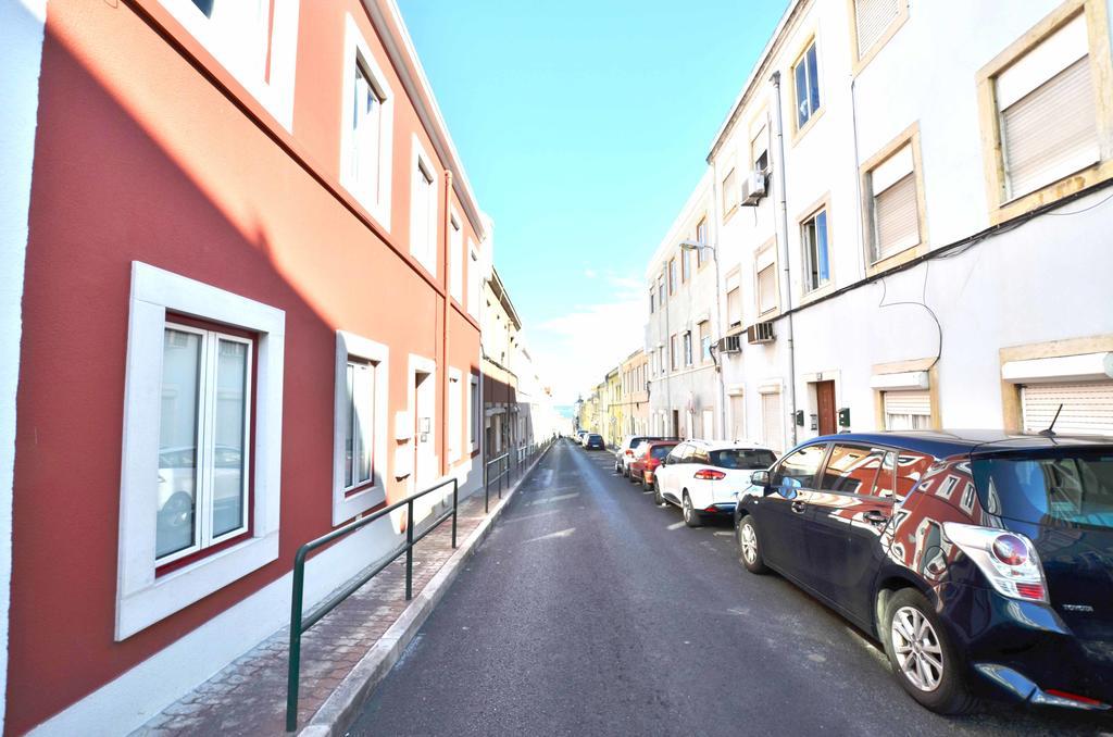 The Red Jedi Apartment Lisbon Exterior photo